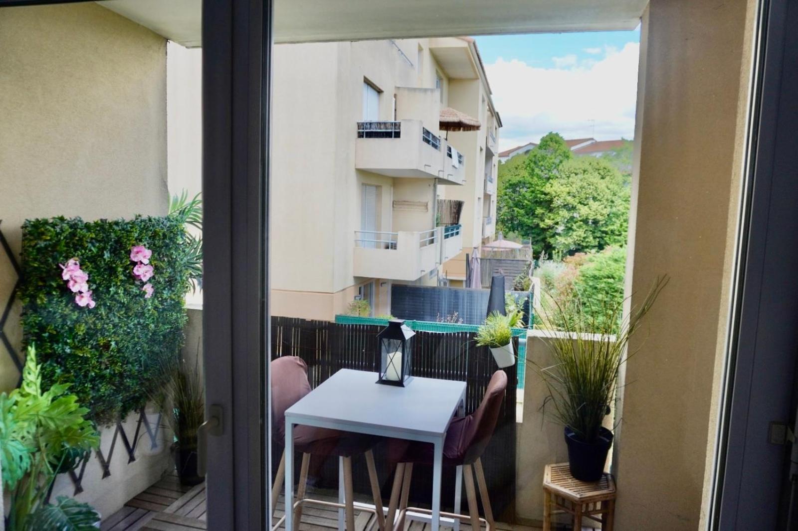 Apartament T2 Lumineux Et Piscine Montpellier Zewnętrze zdjęcie